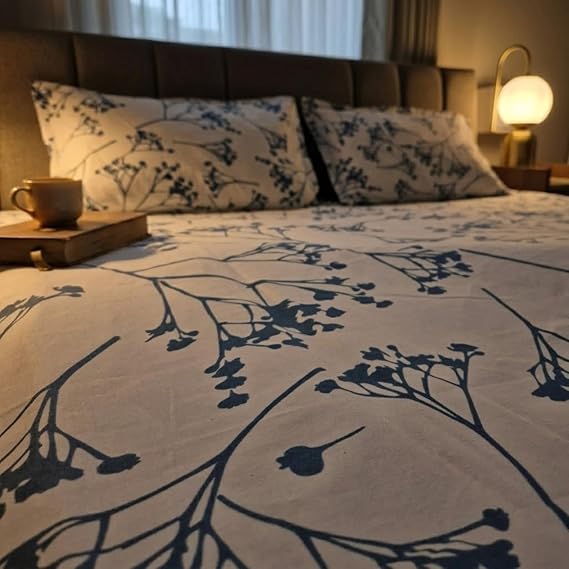 Azure Blue White Wildflower Pattern Bedding Set