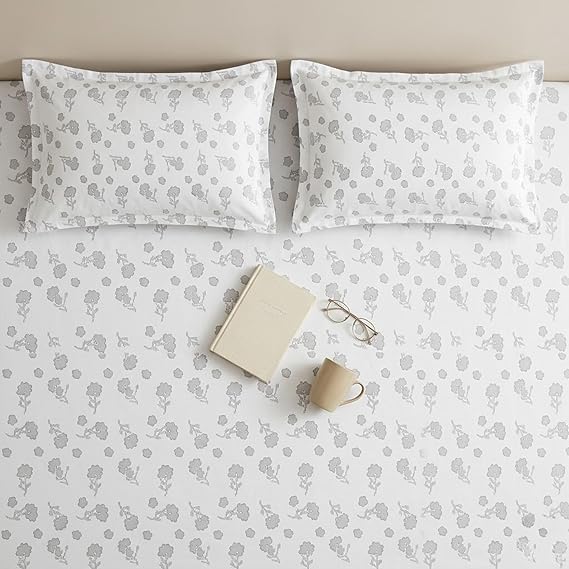 Breathable Grey Leafy Bloom Print